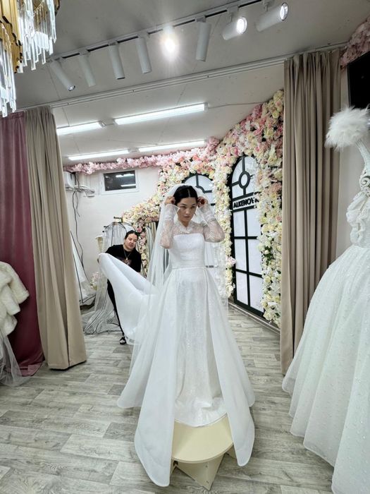 Свадебное платье , размер S