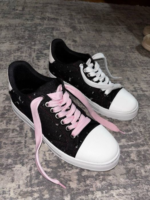 продам кросовки