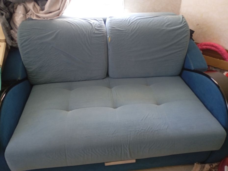 Диван - синий 65 тыс