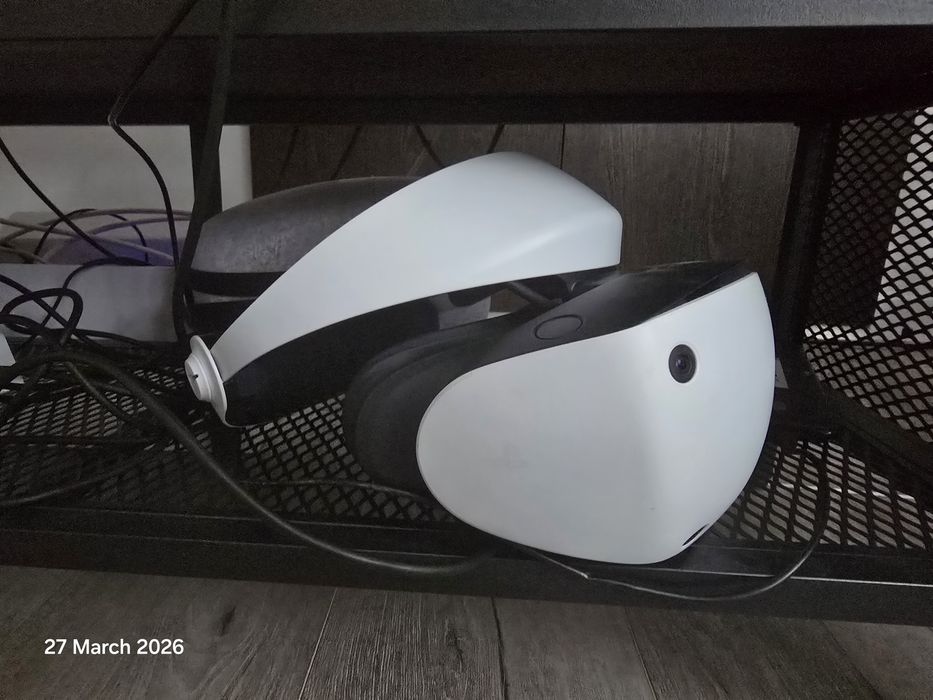 Playstation VR 2 + incarcator pentru controlere