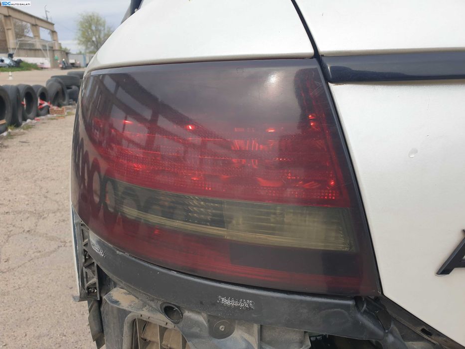 Tripla Lampa Stop Stanga Standard de pe Caroserie Audi A6 C6 Berlina Sedan 2004 - 2008 [K9772]