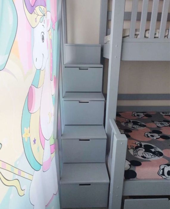 Детская кровать с матрасами