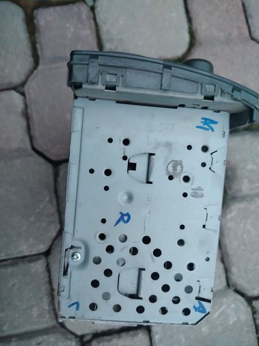 Продам авто магнитолу