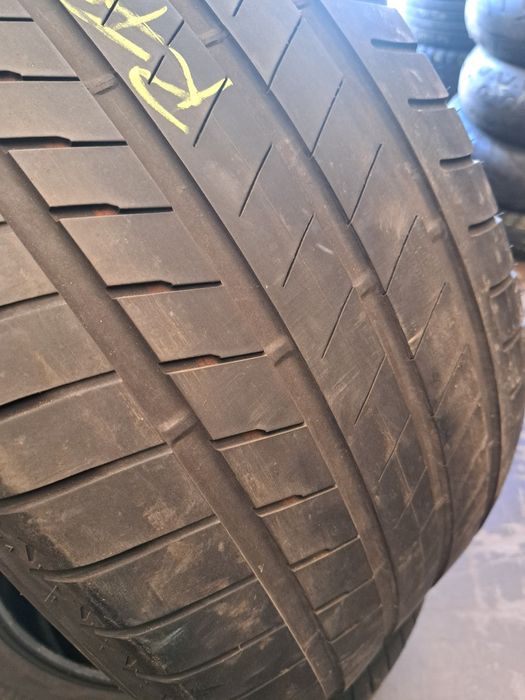 O anvelopa 305/40 R20 Bridgestone runflat
