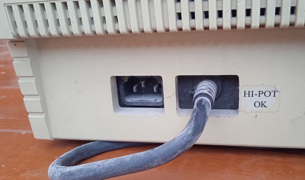 Monitor Kompyuter uchun