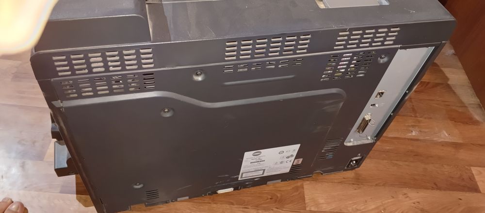 Срочно ! Продаю принтер большой