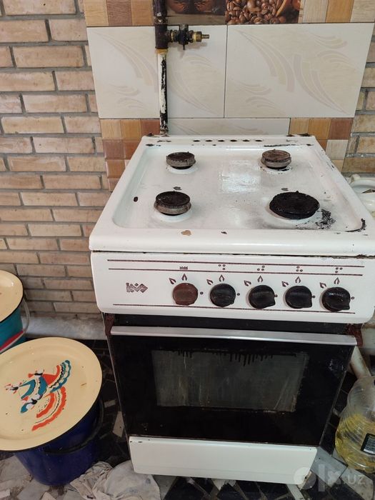 Gaz plitasi sotiladi