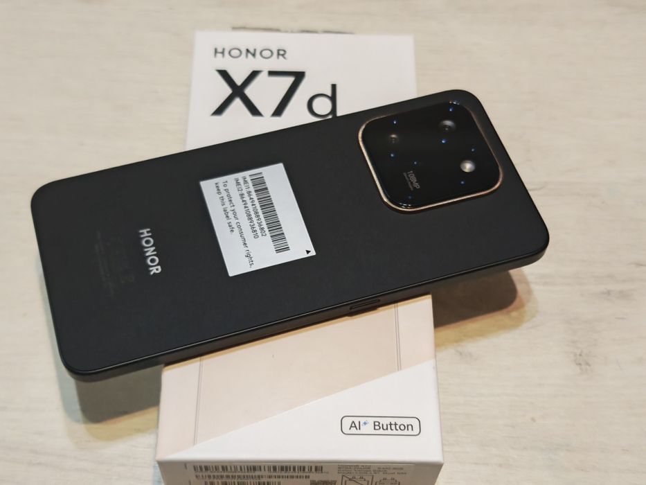 Чисто нов Honor X7d 5G 256 GB Black Гаранция