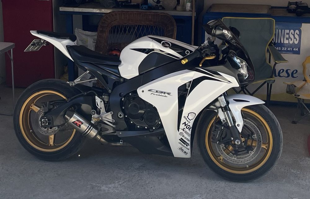 Honda CBR 1000 fireblade