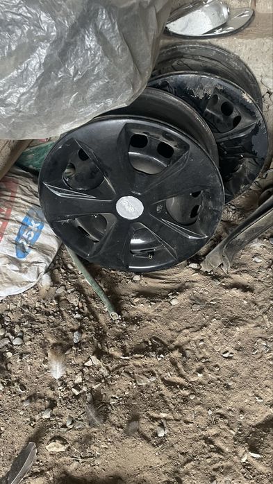 Ауди двери сидения бак ходовой часть толко