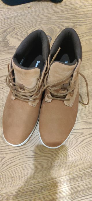 Ghete Timberland noi, mărimea 44