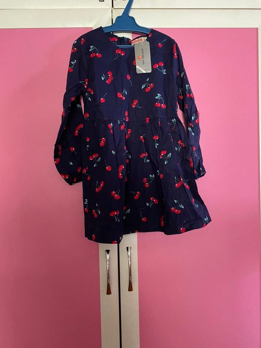 Продам детские платья