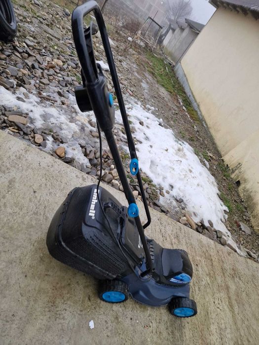 Masina de tuns iarba electrica