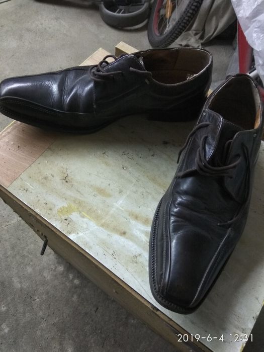Обувки кожа 40-ти номер 20лв