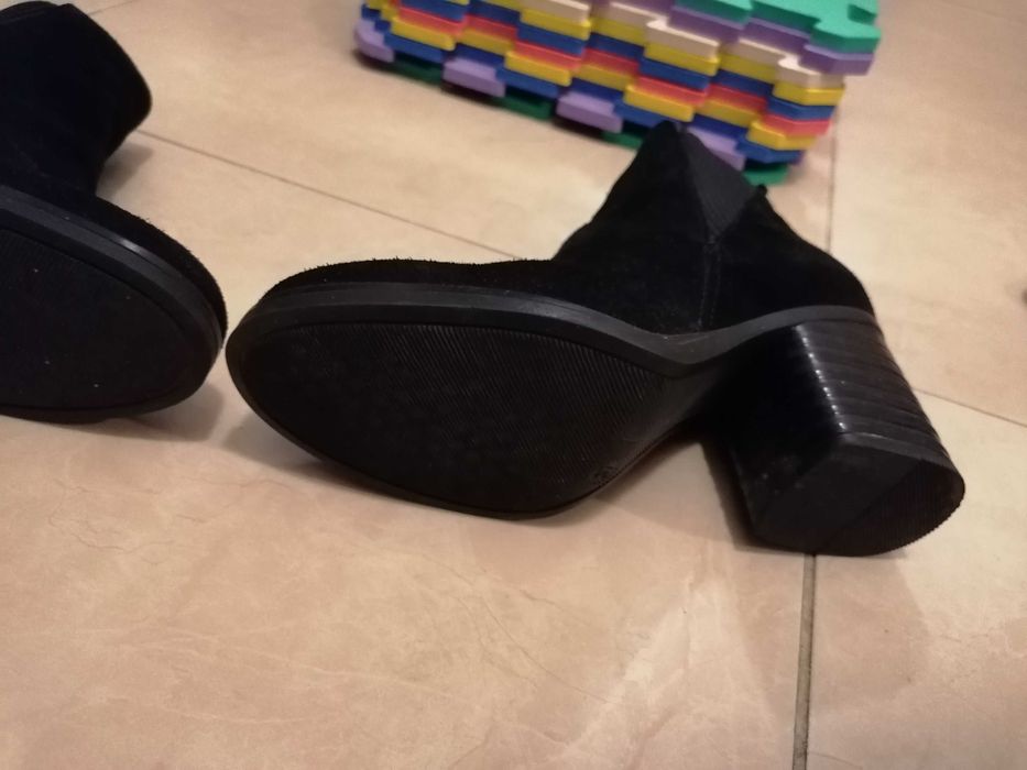 Ghete dama piele întoarsă