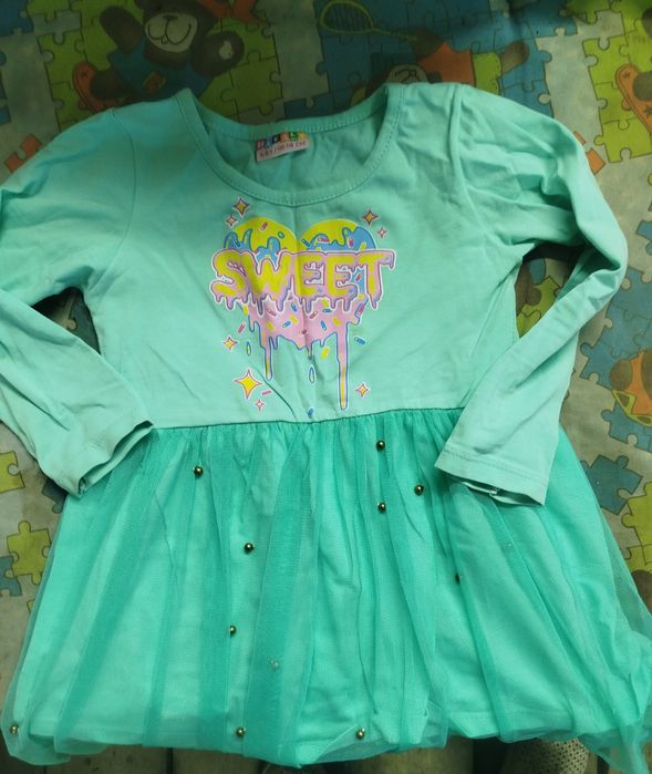 Продам детские вещи от 4-6 лет