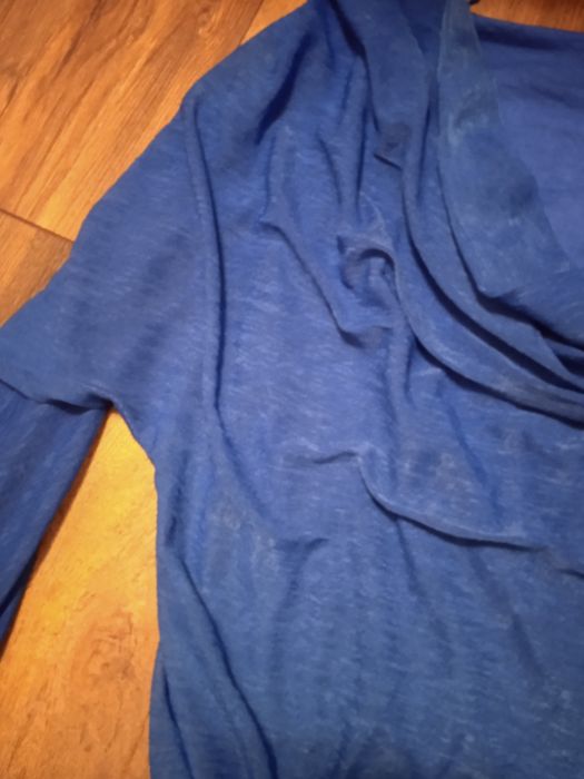 Тънка блуза за всякакви поводи