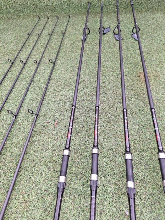 SET 4 Lansete PRO FL FLX9 3.90 3.75Lbs NEW 2024

Produs NOU cu livrare