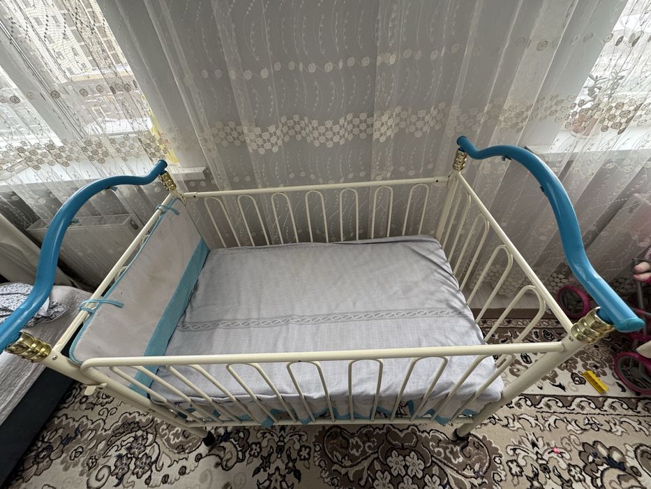 Продам детскую кровать