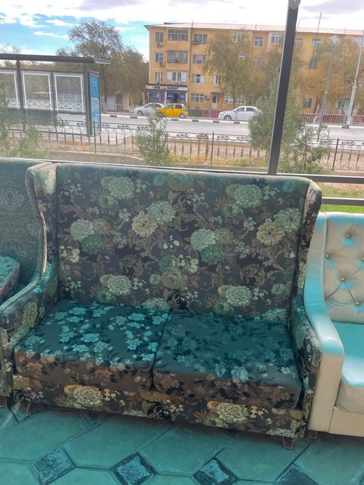 продам диван