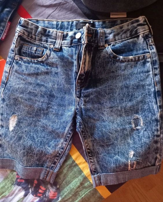Blugi scurți river Island 9/10 ani