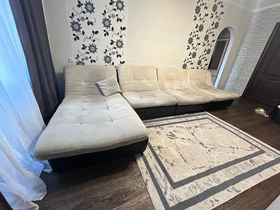 Диван в гостиную