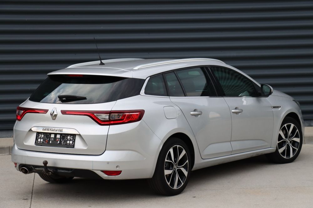 Megane 4 Bose an 2018 Motor 1.3 Tce 140 cp cu GPL, rate /garantie