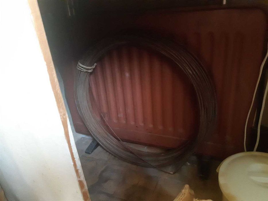 Медная проволока с металлической сердцевиной для заземления.