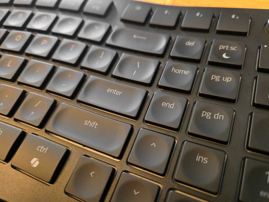 Нова клавиатура Razer Pro Type Ergo