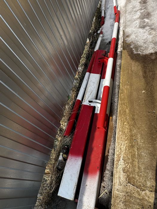 Продаи шлагбаум ..