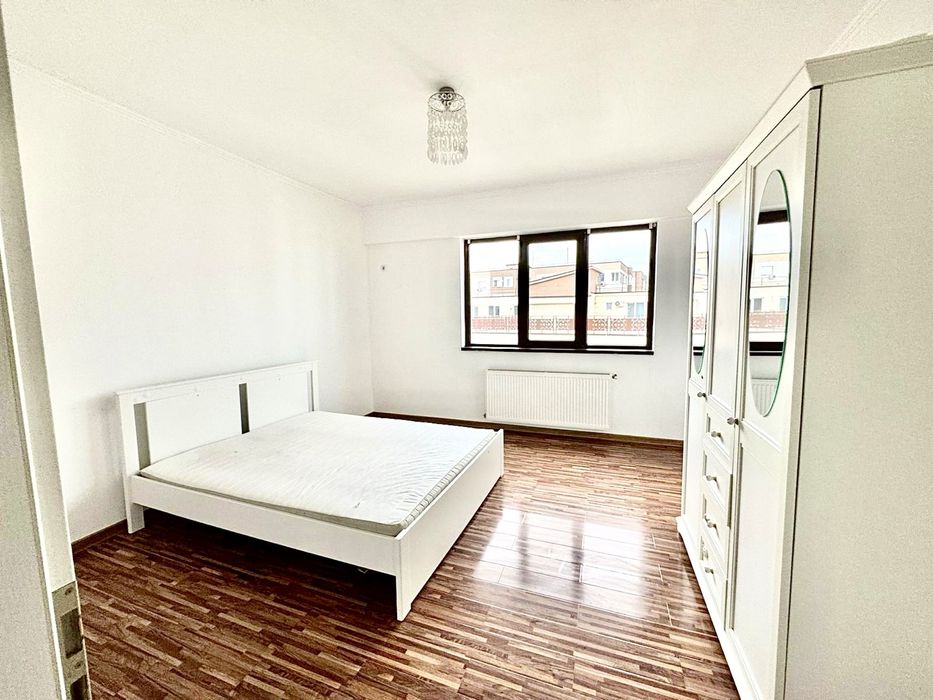 Apartament 3 camere, premium, et 4/7, 123 mp, zona 9 Mai, parcare