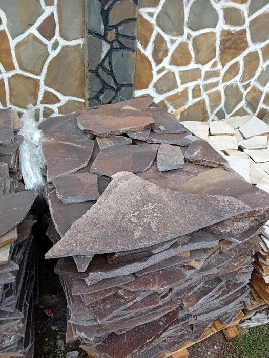 Vând și montez piatra