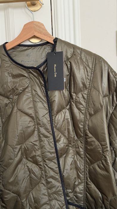 Продаю куртку осеннюю от Massimo Dutti