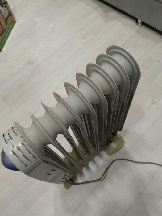 Масляный обогреватель scarlett