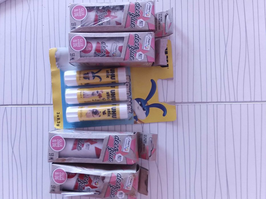 Ученически помагала