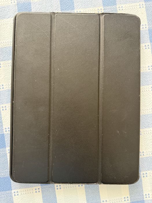 Продам iPad Pro 10.5 (64 GB WI-FI + LTE)