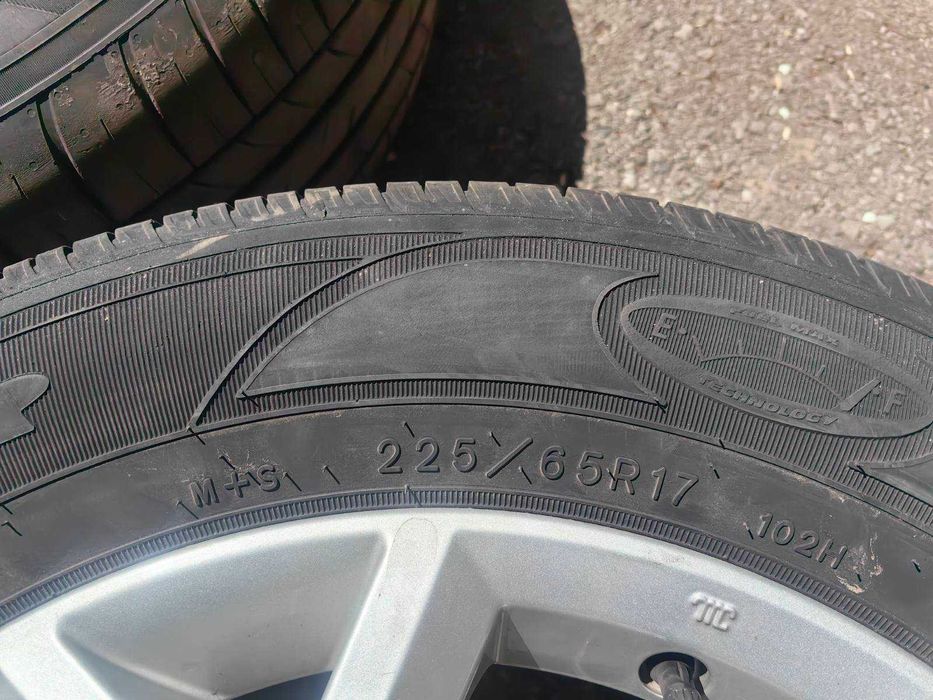 4бр Оригинални 17” джанти Nissan + гуми 225/65/R17 5x114.3