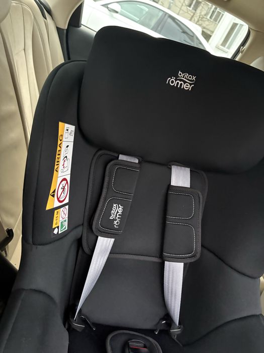 Vand scaun masina Britax Romer Dualfix Pro i-size  foarte