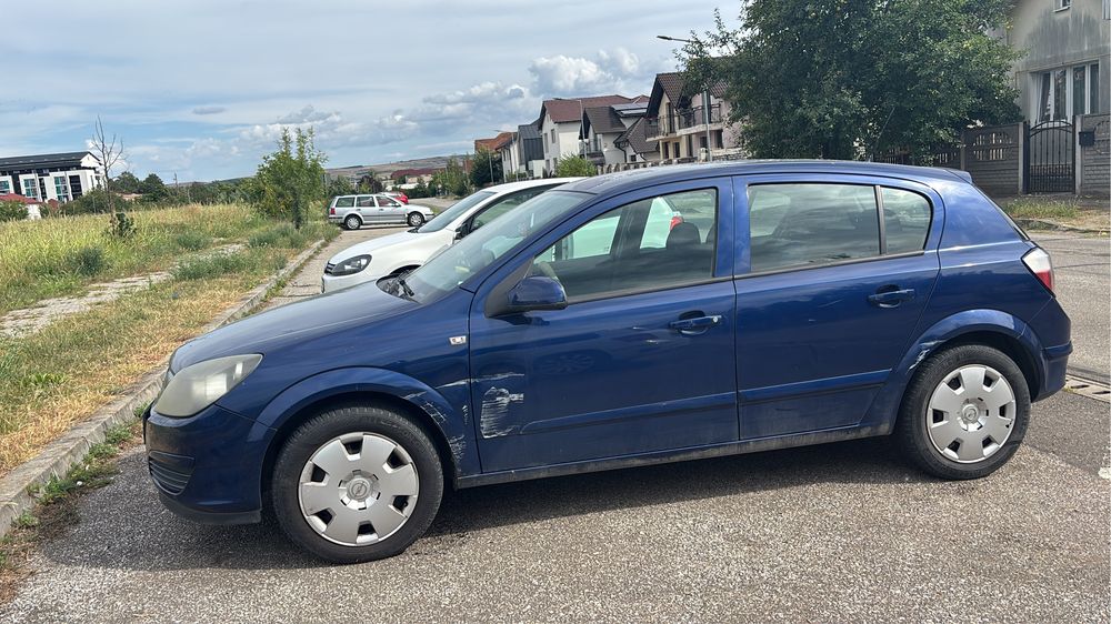 Opel Astra H pentru piese