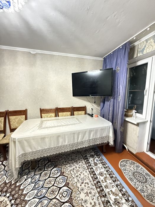 Продается 2ком кв в 4мкр на 5эт