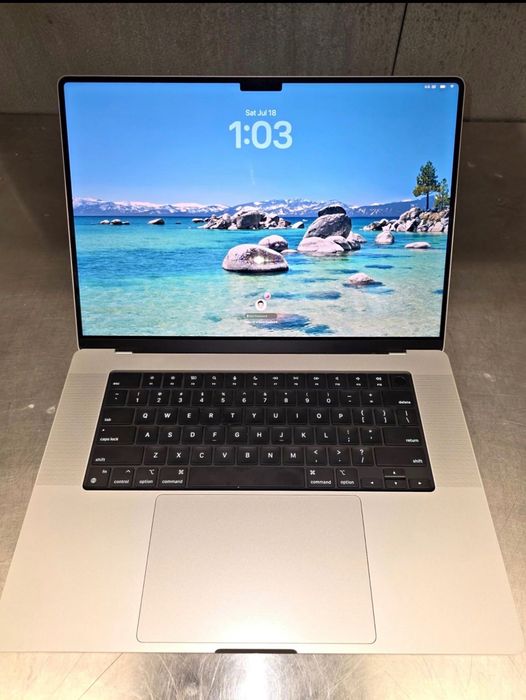 НАЛИЧЕН Apple MacBook Pro 16” M4 Max 128GB RAM, 2TB с AppleCare+ до Август 2027