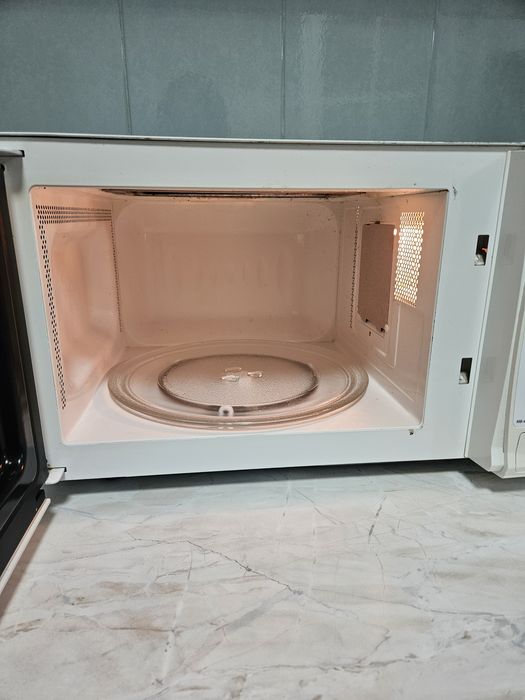 Продам микроволновку