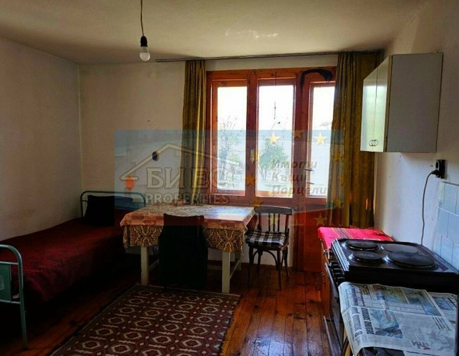 Къща в с. Глоговица