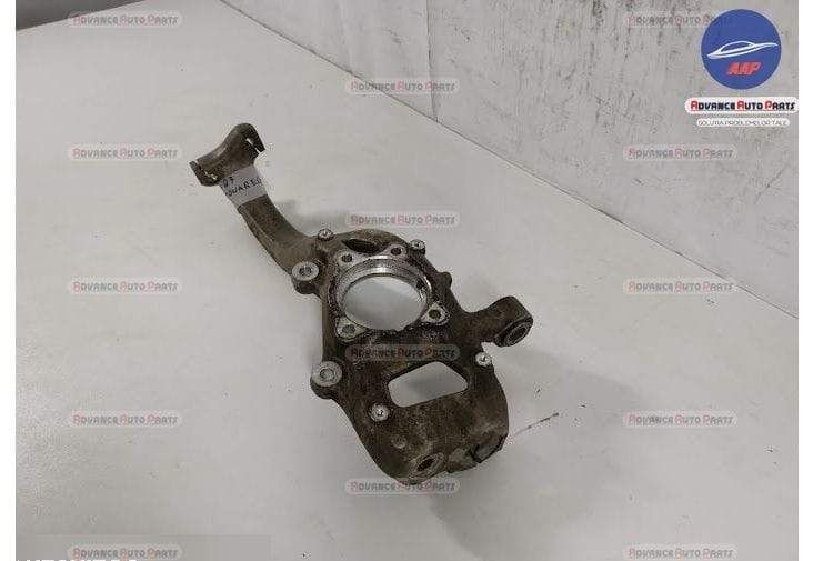 Оригинален десен носач / Original desен nosach Audi Q7 4M Оригинален д