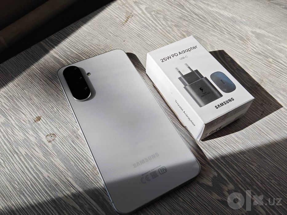 Samsung Galaxy a56 + tekin 25w adapater