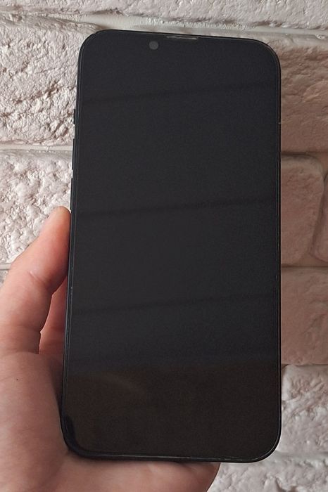 Продам iPhone 14