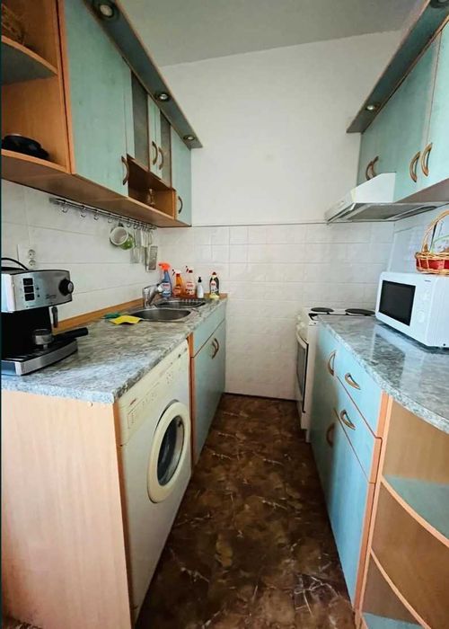 Двустаен апартамент, Кооперативен пазар