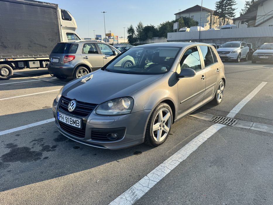Volkswagen Golf 5 GT  140 cp