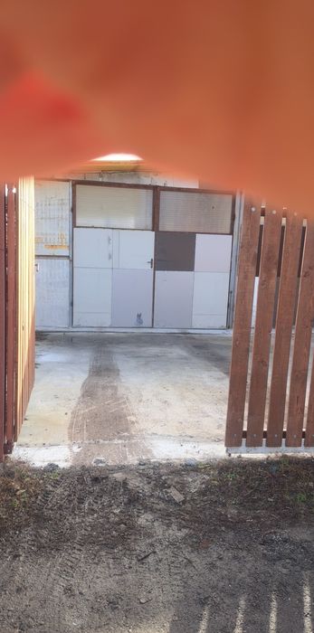 Давам под наем голям гараж в София