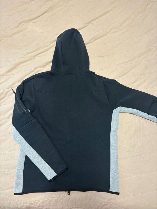 Nike tech fleece размер М